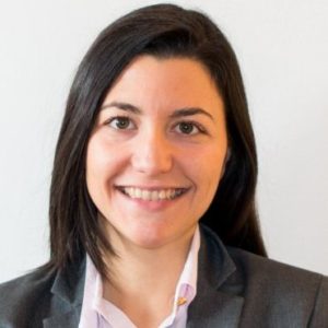 Gabriella Mazzotta ha conseguito il titolo di dottore di ricerca in Diritto pubblico presso l’Università degli studi di Siena. Attualmente svolge l’attività di avvocato presso il Foro di Pisa.